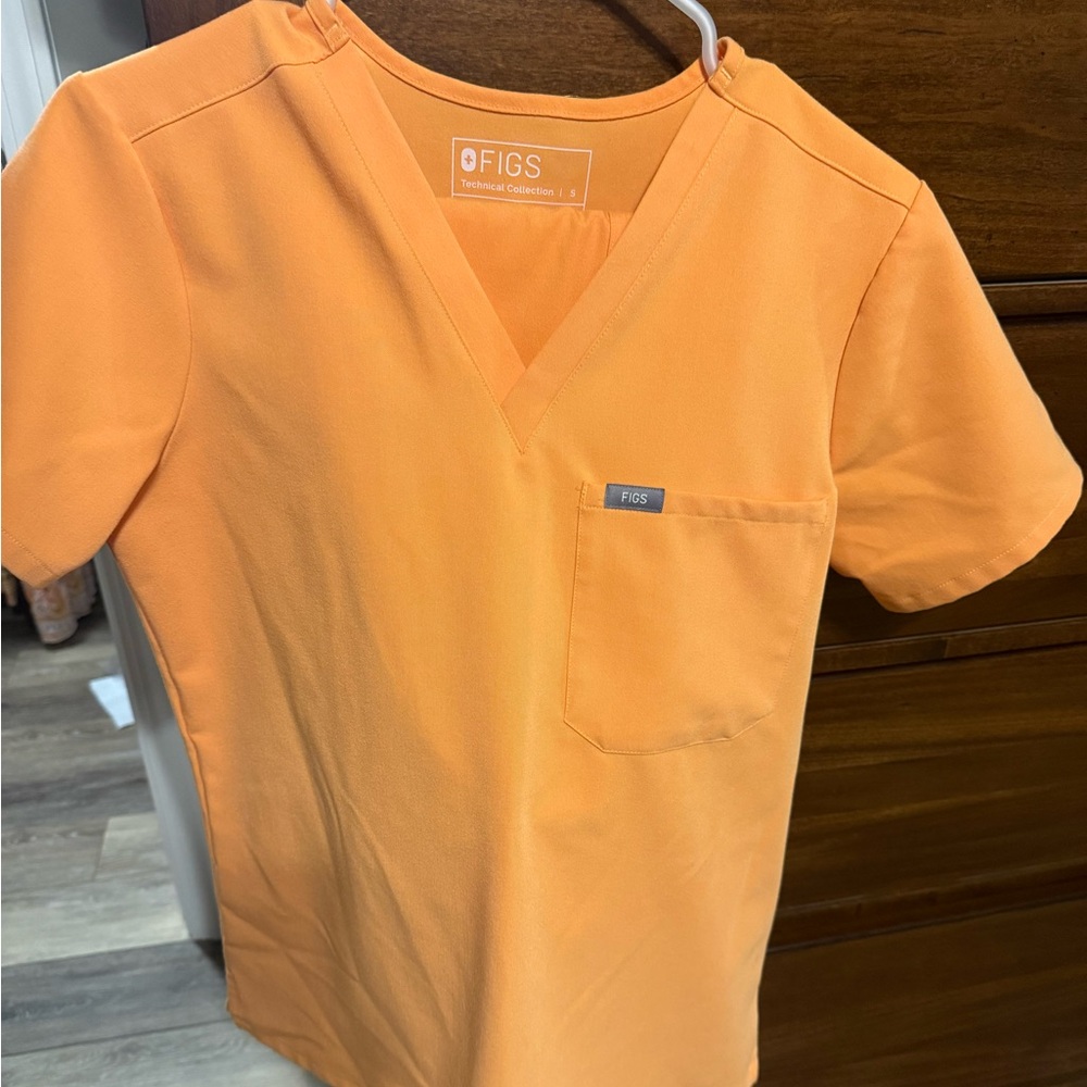 Figs scrub set shakra orange